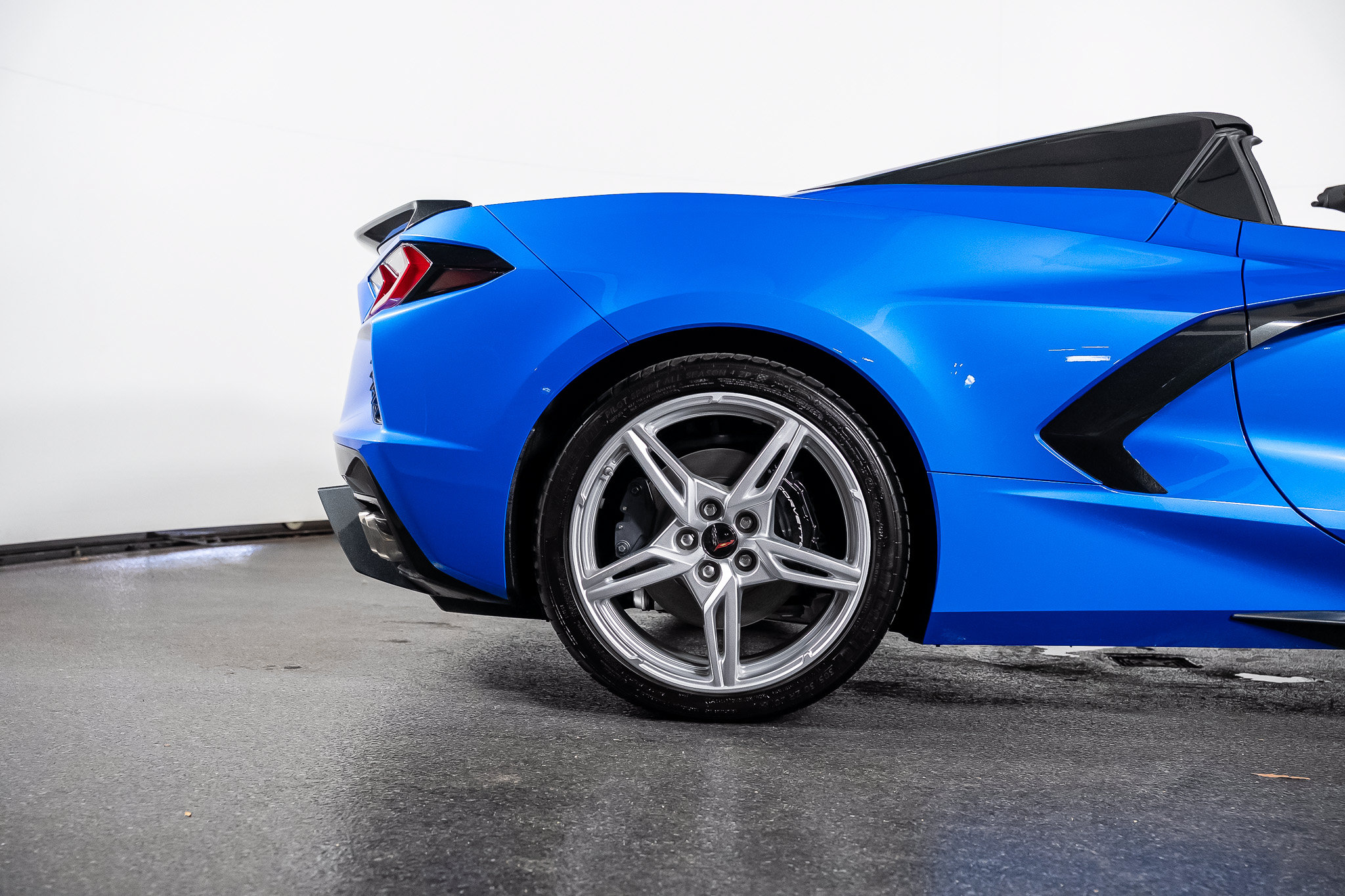 Used 2024 Chevrolet Corvette Stingray Preferred Conv RWD image 30