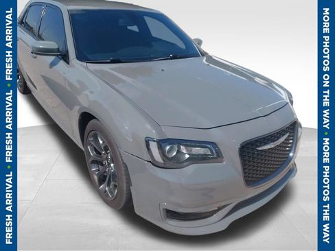 Used 2018 Chrysler 300 S w/ S Model Appearance Package RWD image 1