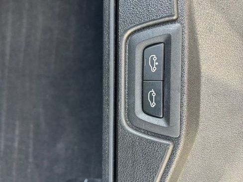 Used 2022 BMW X7 xDrive40i AWD/4WD image 9