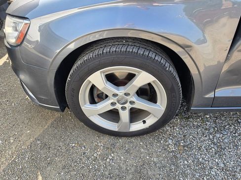 Used 2019 Audi A3 2.0T Premium FWD image 3