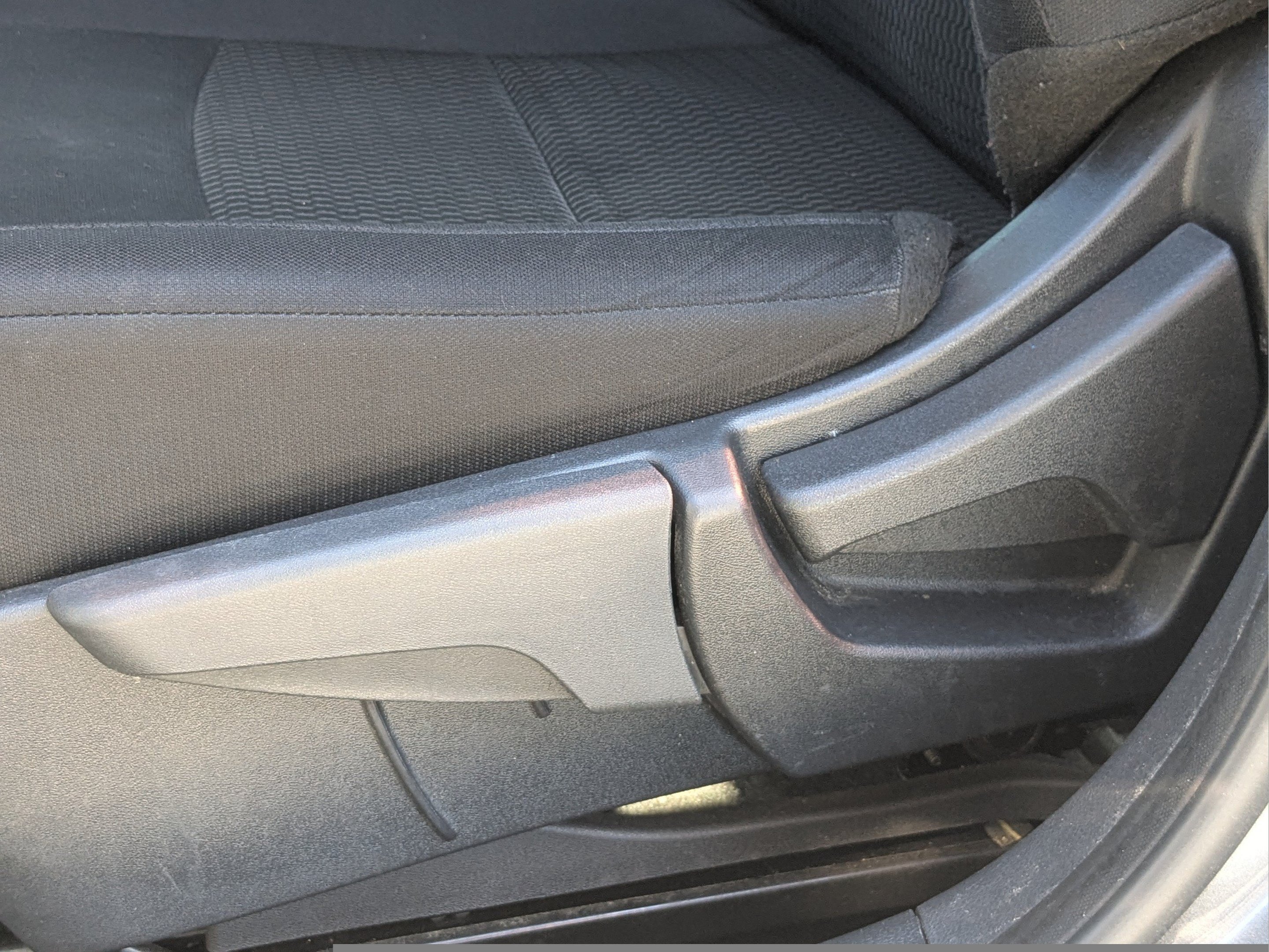 Used 2020 Nissan Sentra S w/ Trunk Package FWD image 13