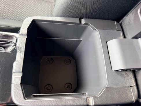 Used 2018 Mitsubishi Eclipse Cross ES FWD image 45