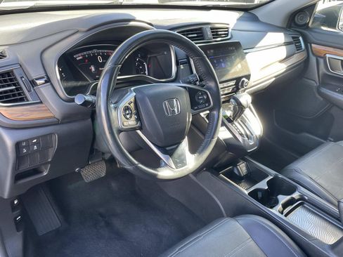 Used 2019 Honda CR-V Touring image 4