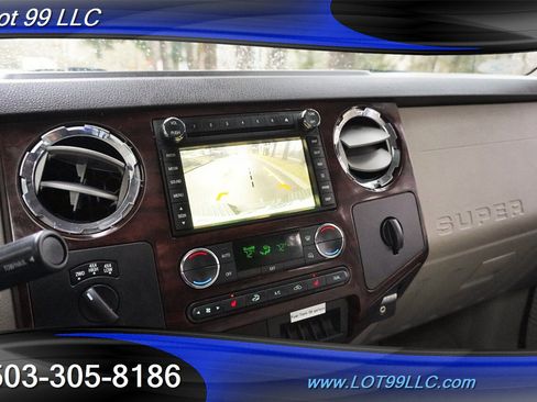 Used 2010 Ford F250 Lariat image 37