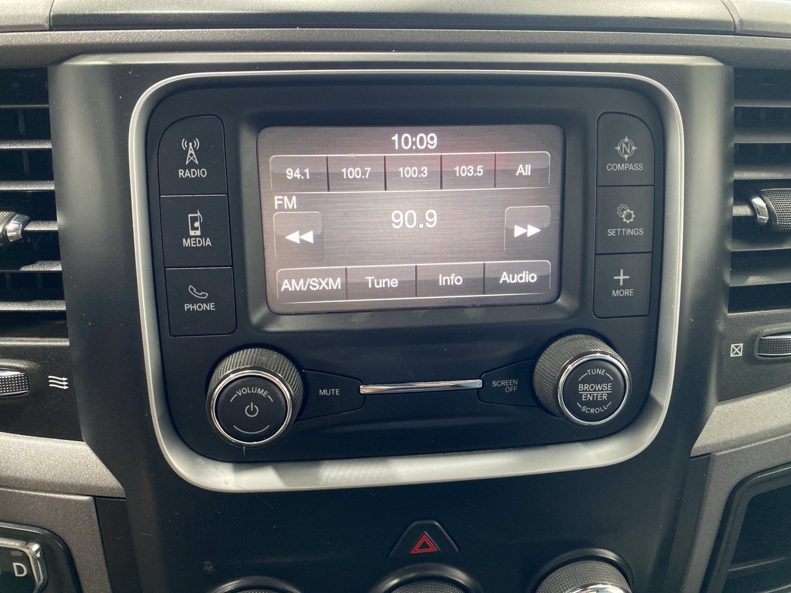 Used 2022 RAM 1500 Tradesman w/ Popular Equipment Group AWD/4WD image 16