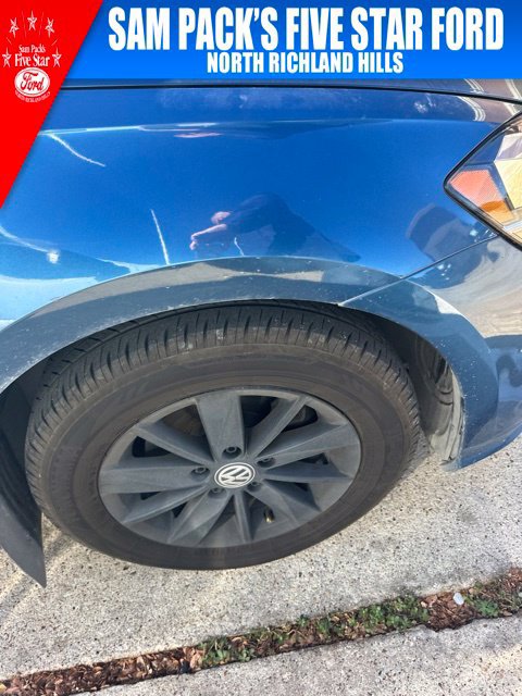 Used 2019 Volkswagen Golf S FWD image 6