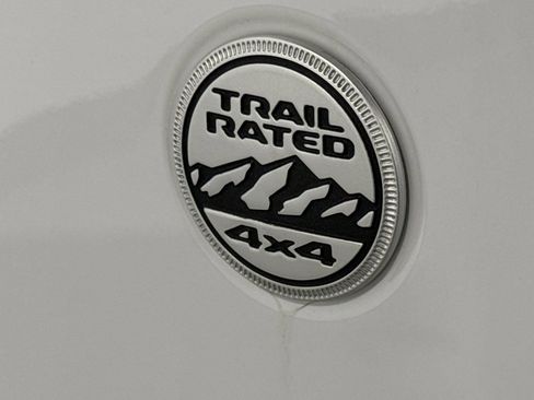 Used 2021 Jeep Wrangler Unlimited Sahara image 26