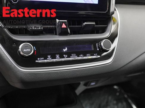 Used 2024 Toyota Corolla LE image 19