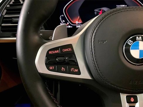 Certified 2022 BMW X4 M40i w/ Premium Package image 17