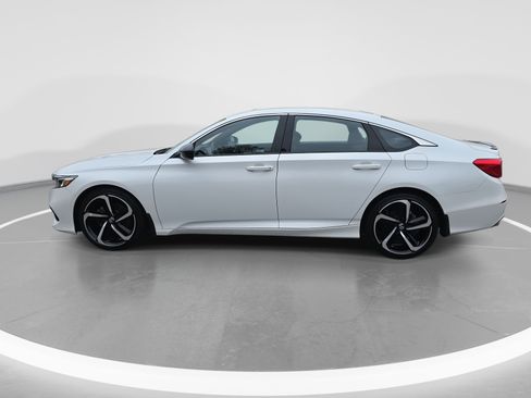 Used 2022 Honda Accord Sport image 8