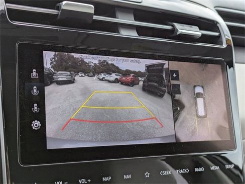 Used 2022 Hyundai Tucson Limited image 23