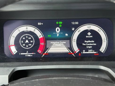 Used 2025 Toyota Tacoma TRD Off-Road AWD/4WD image 33
