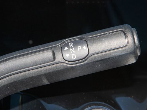 Used 2022 Mercedes-Benz GLA 250 w/ Premium Package Lite image 25