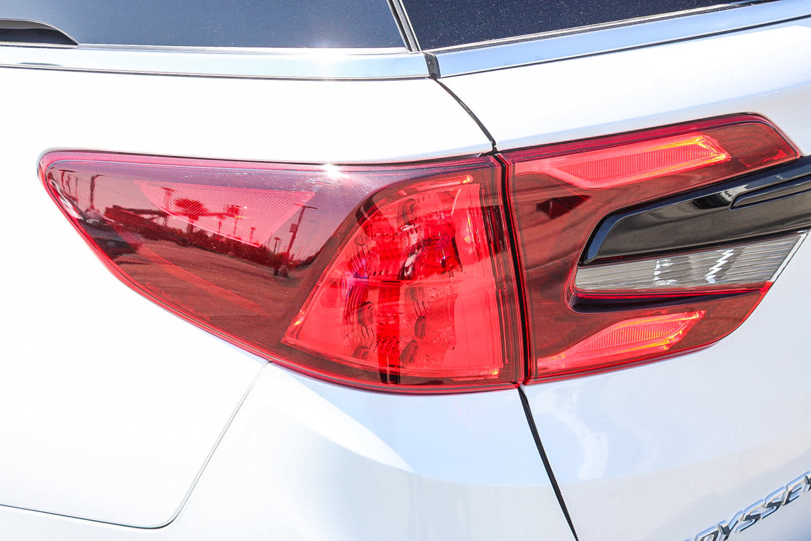 Certified 2026 Honda Odyssey Elite image 9