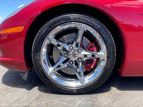 Used 2012 Chevrolet Corvette Coupe RWD image 9