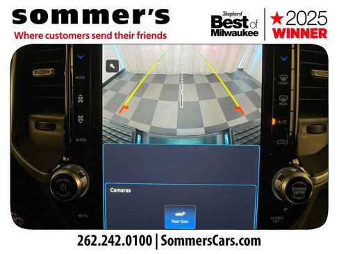 Used 2024 RAM 2500 Big Horn w/ Night Edition AWD/4WD image 18