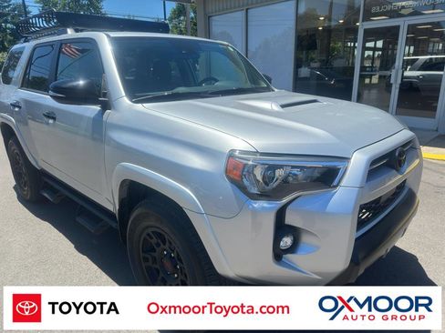 Used 2021 Toyota 4Runner Venture w/ Moonroof Package AWD/4WD image 1