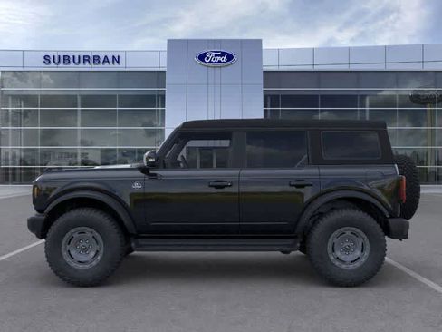 New 2025 Ford Bronco Outer Banks w/ Sasquatch Package AWD/4WD image 3