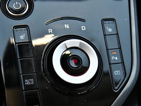 Used 2023 Kia Niro Wind FWD image 30