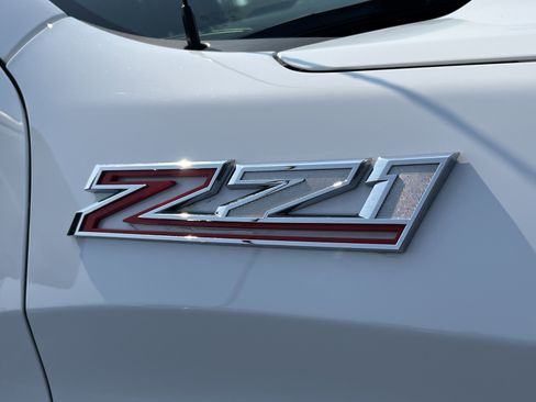 Used 2022 Chevrolet Silverado 1500 Custom Trail Boss image 11