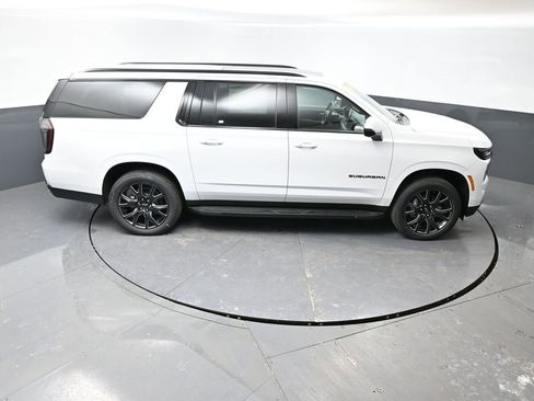 New 2026 Chevrolet Suburban RST w/ RST Capability Package image 41