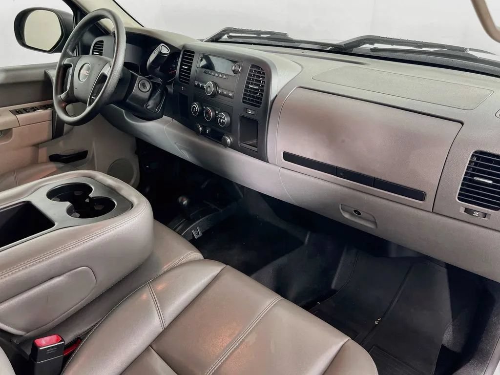 Used 2013 GMC Sierra 1500 W/T AWD/4WD image 26
