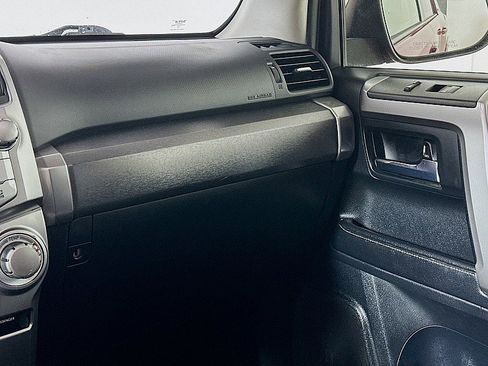 Used 2014 Toyota 4Runner SR5 w/ Upgrade Package image 23