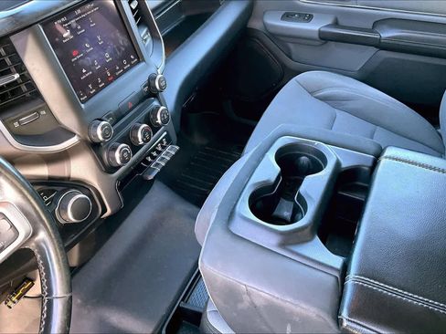 Used 2019 RAM 1500 Big Horn RWD image 16
