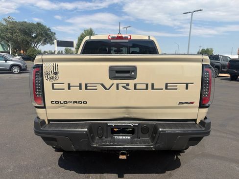 Used 2021 Chevrolet Colorado ZR2 AWD/4WD image 7