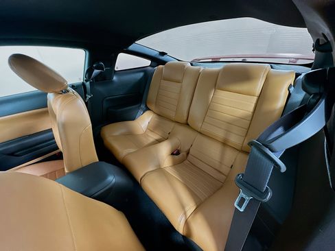 Used 2009 Ford Mustang GT Premium image 23