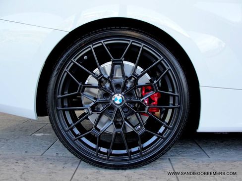Used 2024 BMW M440i Coupe w/ Premium Package RWD image 19