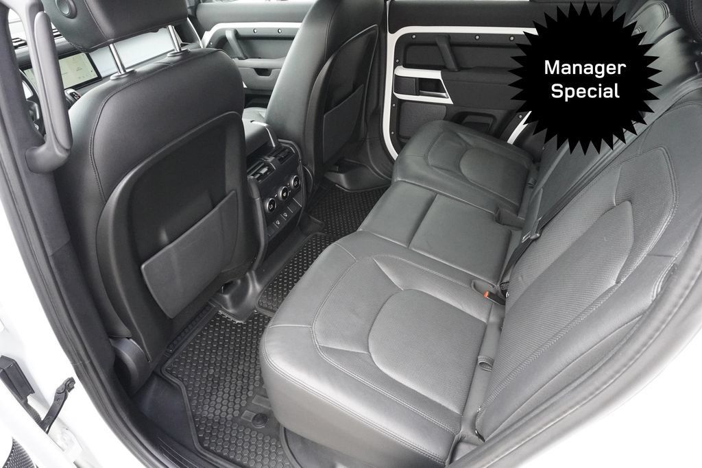 Used 2023 Land Rover Defender 110 S AWD/4WD image 29