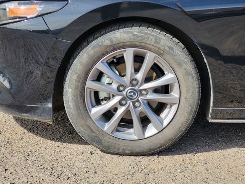 Used 2021 MAZDA MAZDA3 s image 10