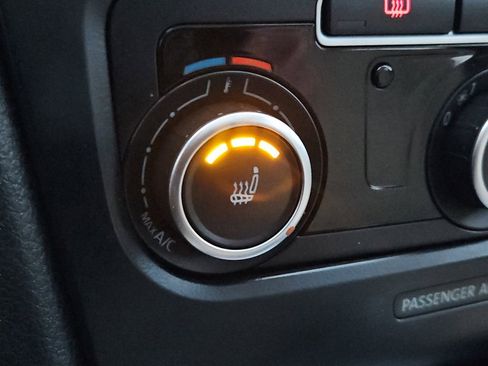 Used 2014 Volkswagen Jetta SE image 18