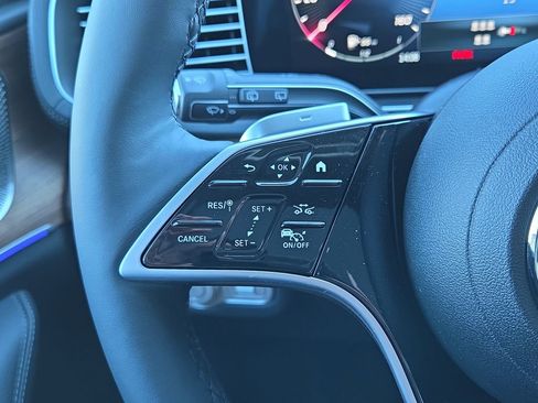 Certified 2026 Mercedes-Benz GLS 450 4MATIC image 22