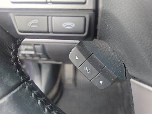 Used 2015 Subaru Legacy 2.5i Limited image 29