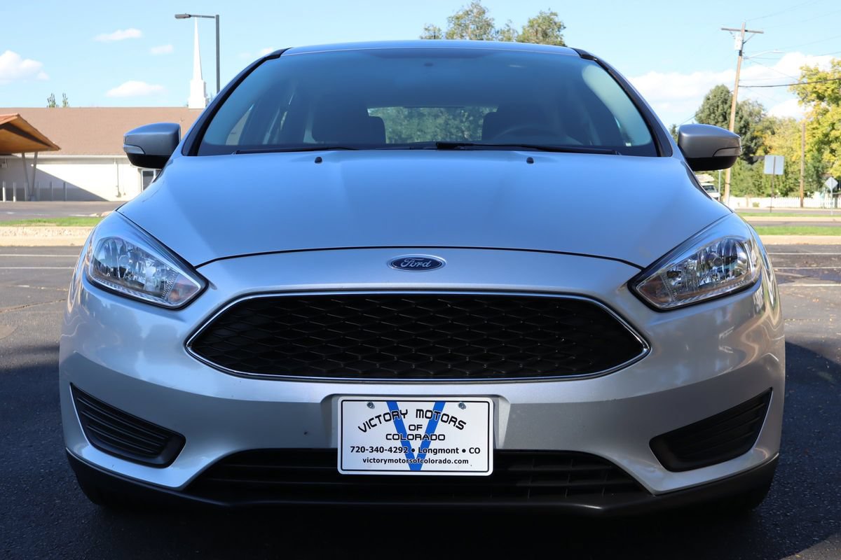 Used 2018 Ford Focus SE w/ Cold Weather Package FWD image 13