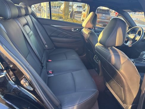 Used 2021 INFINITI Q50 Sensory image 13