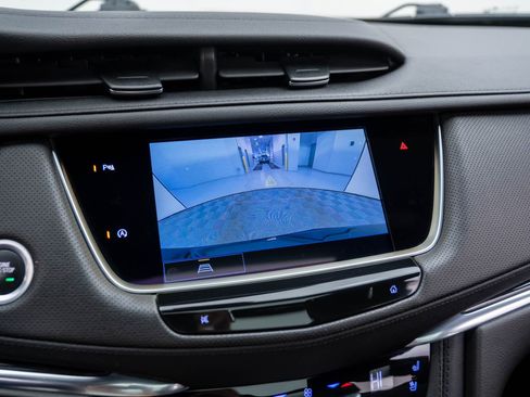 Used 2022 Cadillac XT5 Premium Luxury image 26