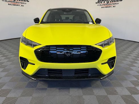 Used 2025 Ford Mustang Mach-E Premium w/ Sport Appearance Package AWD/4WD image 6
