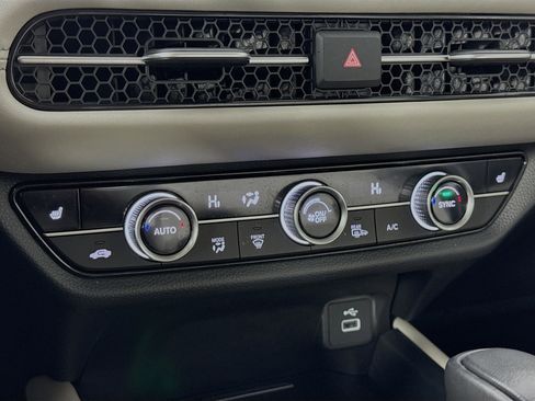 Certified 2023 Honda HR-V EX-L image 15