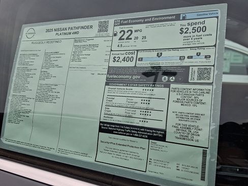 New 2025 Nissan Pathfinder Platinum image 5