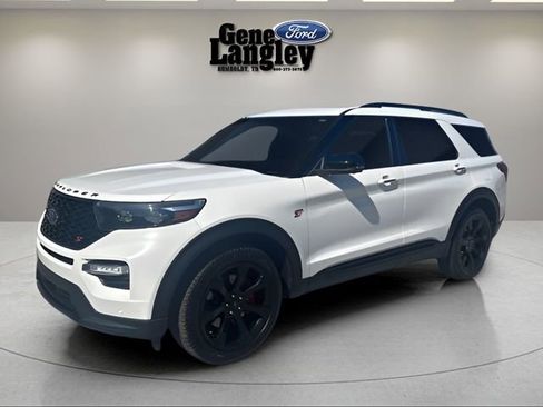 Used 2023 Ford Explorer ST w/ Equipment Group 401A AWD/4WD image 4