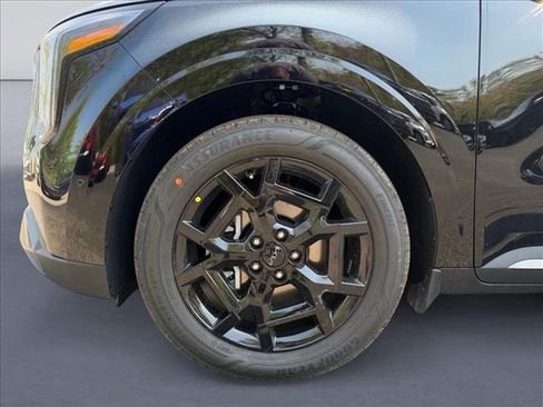 New 2026 Kia Carnival SX w/ SX Dark Edition Package FWD image 9