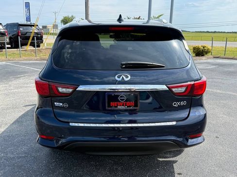 Used 2020 INFINITI QX60 Luxe w/ Essential Package FWD image 35