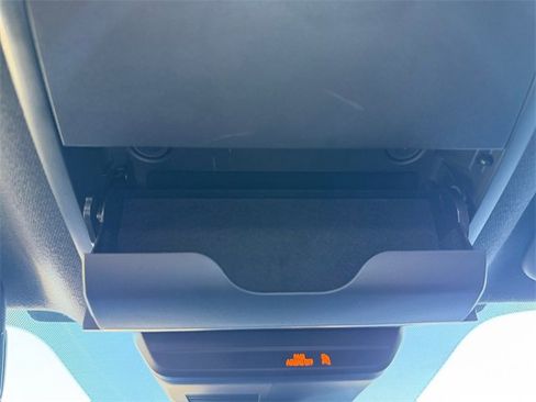 Used 2023 MAZDA MAZDA3 s image 28