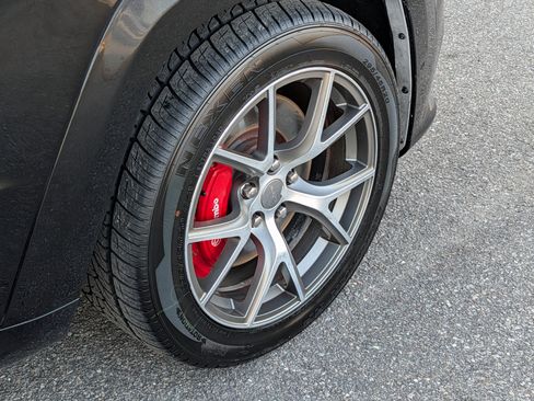 Used 2017 Jeep Grand Cherokee SRT w/ Trailer Tow Group IV image 12