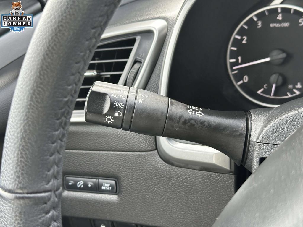 Used 2024 Nissan Murano SV w/ SV Midnight Edition Package AWD/4WD image 22