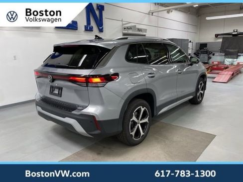New 2026 Volkswagen Tiguan SE image 4