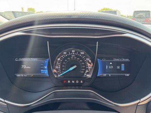 Used 2015 Ford Fusion SE w/ Equipment Group 202A FWD image 20